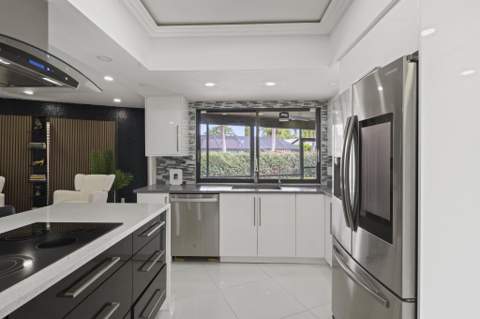 80 W Rubber Tree Drive, Lake Worth FL - photo 11 of 42