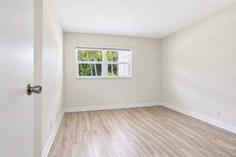 220 Tuscany D, Delray Beach FL - photo 19 of 63