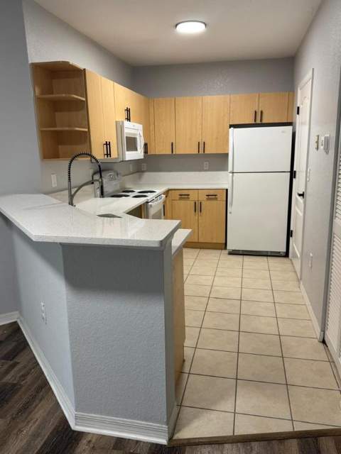 128 SW Peacock Boulevard #15-206, Port St. Lucie FL - photo 10 of 22