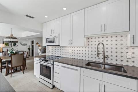 4275 B Quail Ridge Drive #Sandpiper, Boynton Beach FL - photo 12 of 43