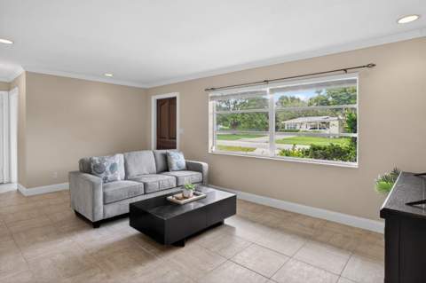 760 Cinnamon Road, North Palm Beach FL - photo 6 of 23