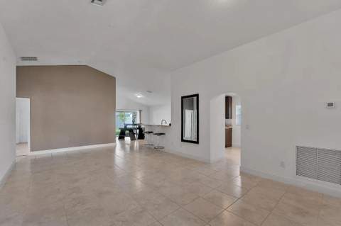 9728 Starboard Drive, Fort Pierce FL - photo 21 of 34