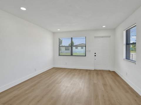 1259 W 26th Street, West Palm Beach FL - photo 23 of 38