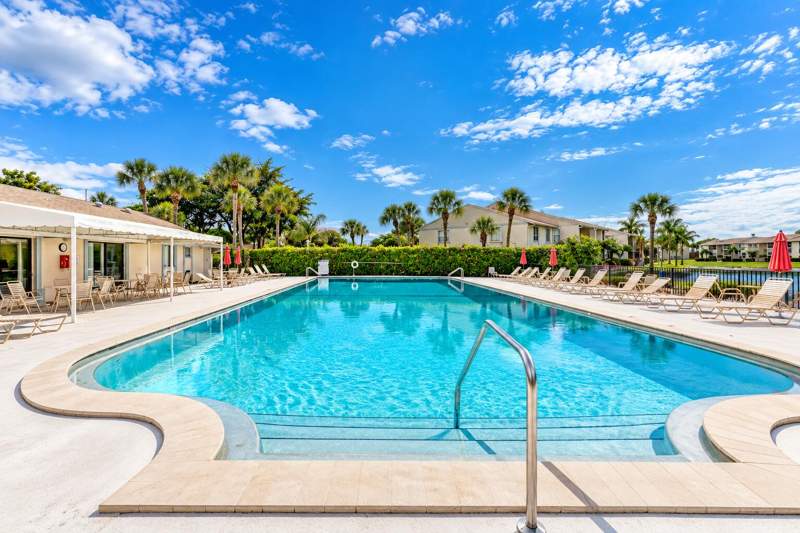 2 bedroom Condominium at 1001 Green Pine Boulevard #A1, Palm Club Village I Condo, West Palm Beach — photo 2