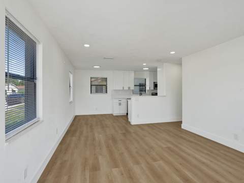 1259 W 26th Street, West Palm Beach FL - photo 15 of 38