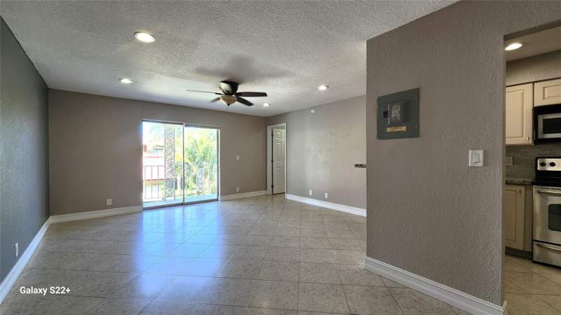 2 bedroom Condominium at 501 SE 8th Street, Brookfield Gardens Condo One, Deerfield Beach — photo 2