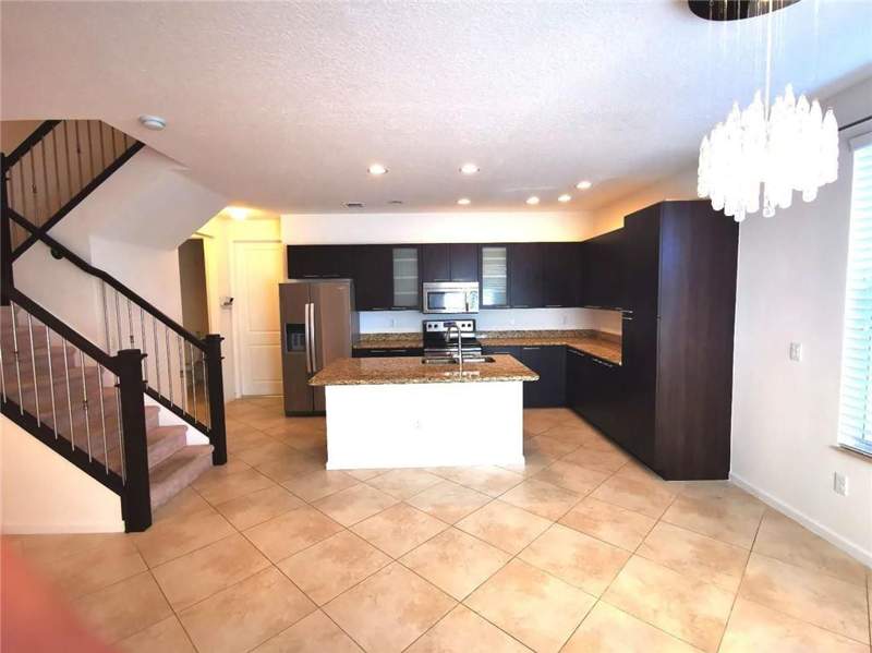 3 bedroom Townhouse at 5011 NW 15th Terrace, Blue Lake Townhomes, Boca Raton — photo 2