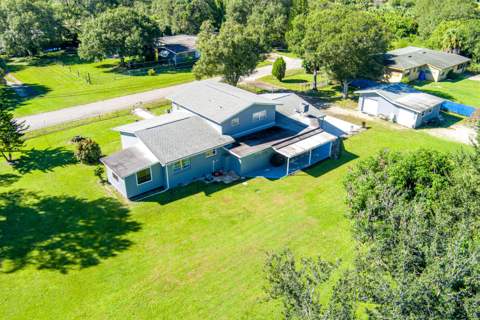 3306 Meadow Lane, Fort Pierce FL - photo 6 of 73