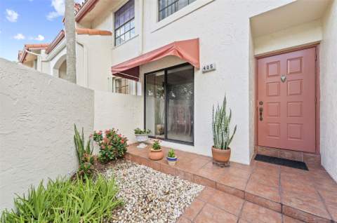 405 Liberty Court #405, Deerfield Beach FL - photo 9 of 48
