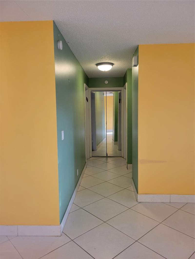 2 bedroom Single Family Residence at 1170 NW 90th Avenue, Lauderdale West 3 Sec, Plantation — photo 4