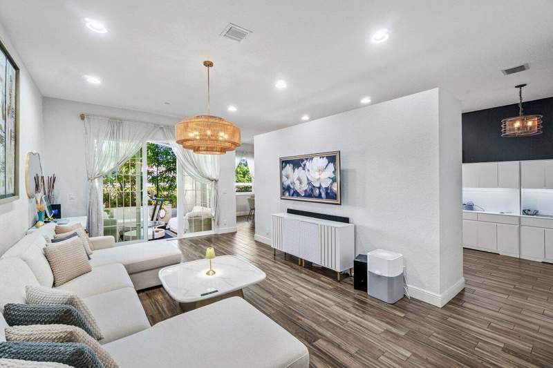 3 bedroom Townhouse at 88 Nottingham Place, Carriage Pointe Townhomes Pud, Boynton Beach — photo 4