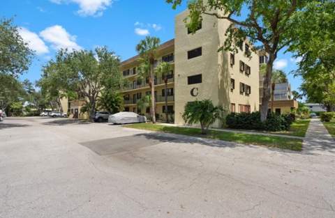 367 S Federal Highway #C321, Deerfield Beach FL - photo 12 of 15