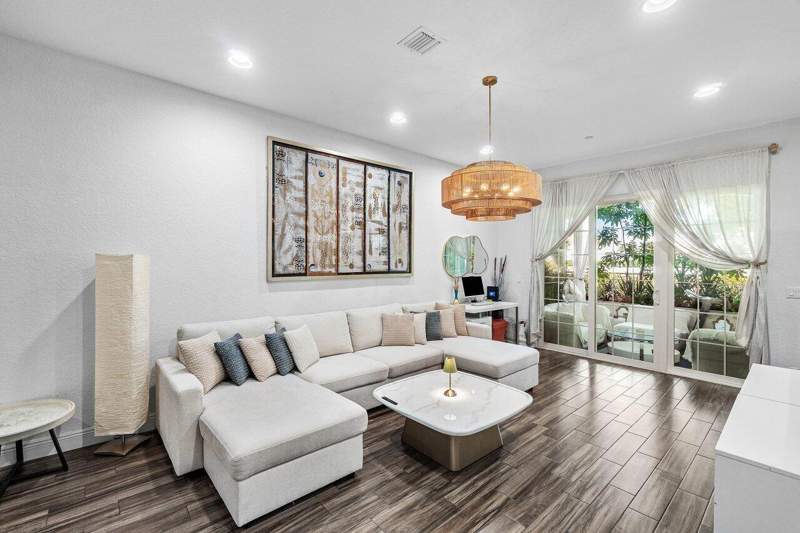 3 bedroom Townhouse at 88 Nottingham Place, Carriage Pointe Townhomes Pud, Boynton Beach — photo 5