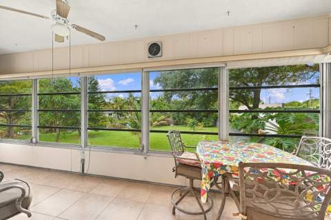 4000 NW 44th Avenue #208, Lauderdale Lakes FL - photo 21 of 48
