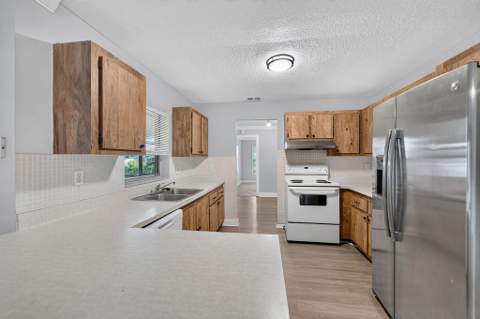 4718 Blue Pine Circle, Greenacres FL - photo 12 of 41