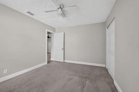4718 Blue Pine Circle, Greenacres FL - photo 21 of 41