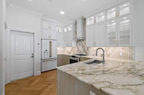 104 Intracoastal Circle, Tequesta FL - photo 12 of 50