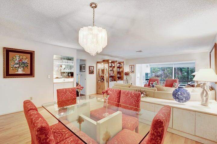 2 bedroom Condominium at 14 Westgate Lane #14D, Westgate, Boynton Beach — photo 5