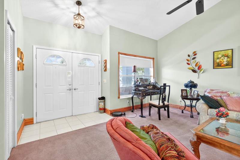 2 bedroom Single Family Residence at 432 NW Sherry Lane, Kings Isle Phase Iia, Port St. Lucie — photo 4