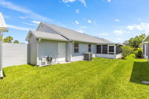 432 NW Sherry Lane, Port St. Lucie FL - photo 17 of 21