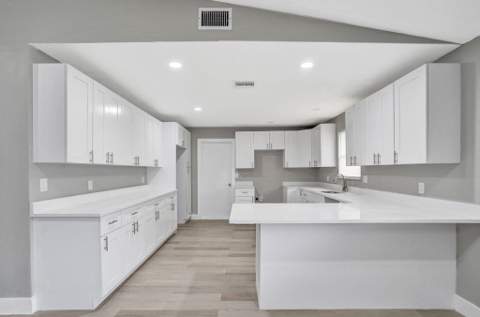 197 SW Twig Avenue, Port St. Lucie FL - photo 8 of 33