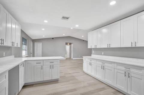 197 SW Twig Avenue, Port St. Lucie FL - photo 10 of 33