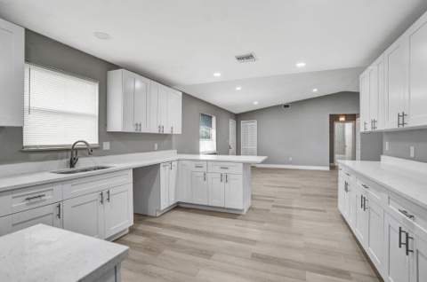 197 SW Twig Avenue, Port St. Lucie FL - photo 12 of 33