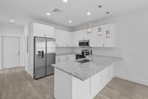 3804 Greenwood Avenue, West Palm Beach FL - photo 8 of 43