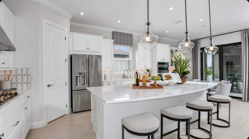 3 bedroom Single Family Residence at 13522 SW Mazzano Street, Esplanade At Tradition, Port St. Lucie — photo 3