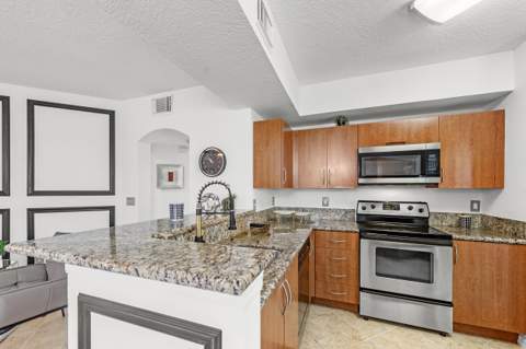 140 SW Peacock Boulevard #21-103, Port St. Lucie FL - photo 11 of 39