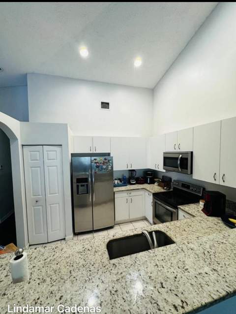 2464 Coral Trace Place, Delray Beach FL - photo 9 of 16