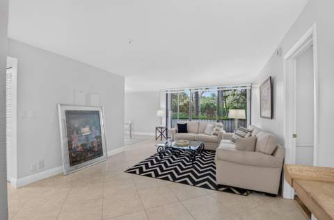 7786 Lakeside Boulevard #614, Boca Raton FL - photo 9 of 65