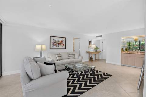 7786 Lakeside Boulevard #614, Boca Raton FL - photo 11 of 65