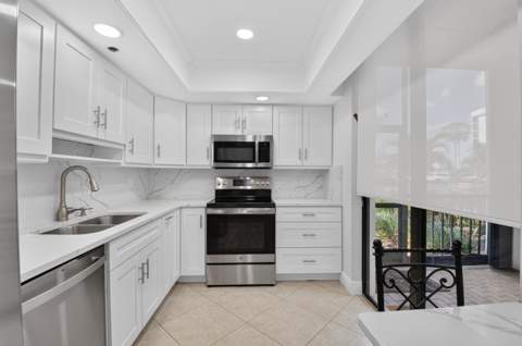 7786 Lakeside Boulevard #614, Boca Raton FL - photo 15 of 65