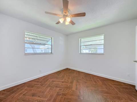 813 SW 5th Court, Boynton Beach FL - photo 21 of 54
