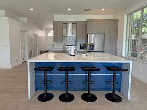 7649 Eagle Point Drive, Delray Beach FL - photo 7 of 21