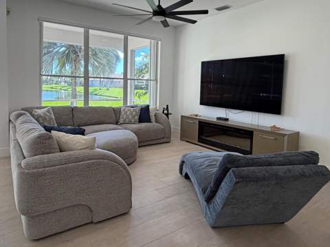 7649 Eagle Point Drive, Delray Beach FL - photo 11 of 21