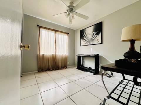 1475 SE Grapeland Avenue, Port St. Lucie FL - photo 6 of 10
