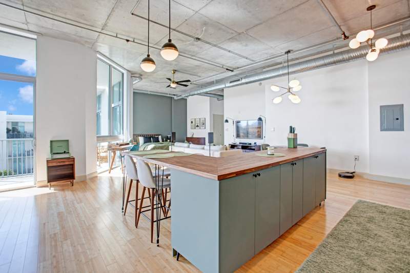 2 bedroom Condominium at 2100 Van Buren Street #514, Lofts At Hollywood Station, Hollywood — photo 4