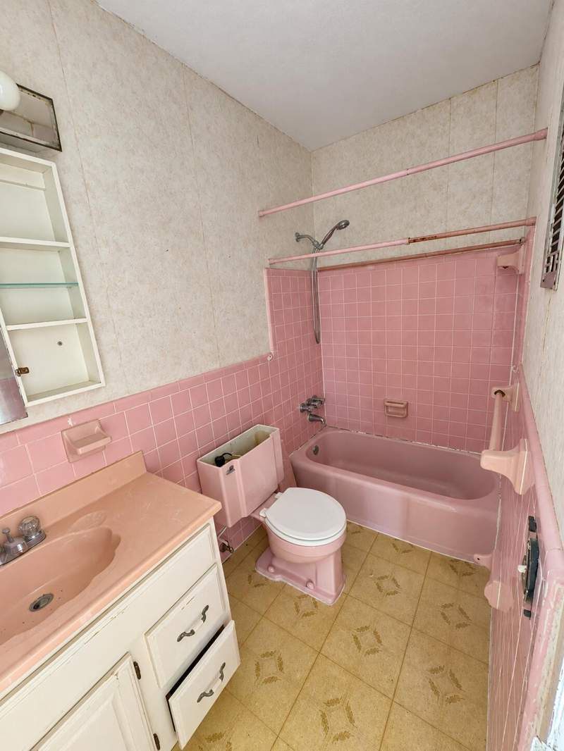 1 bedroom Condominium at 600 Layne Boulevard #211, Pasadena Garden Apartments Co-Op, Hallandale Beach — photo 5