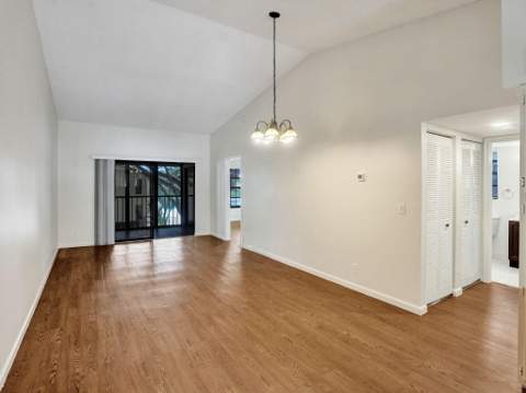 300 Palmwood Place #P206, Boca Raton FL - photo 12 of 35