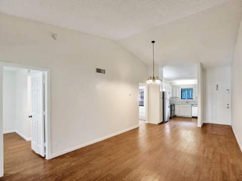 300 Palmwood Place #P206, Boca Raton FL - photo 14 of 35