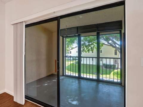 300 Palmwood Place #P206, Boca Raton FL - photo 24 of 35