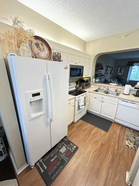 7775 Southampton Terrace #312, Tamarac FL - photo 10 of 49