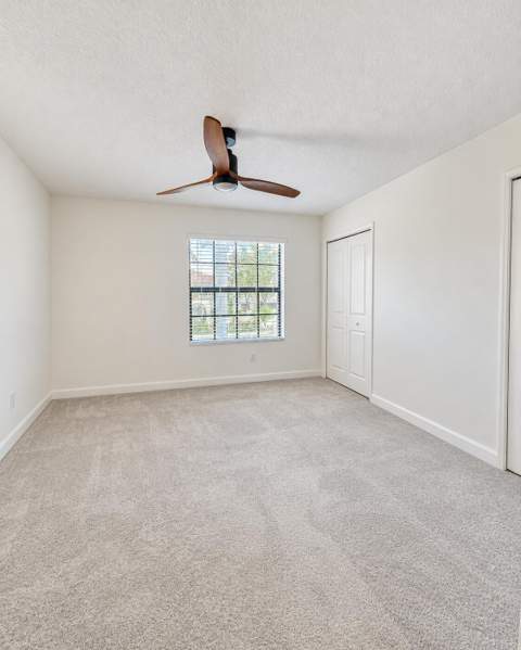 5075 Genove Place, Riviera Beach FL - photo 12 of 18