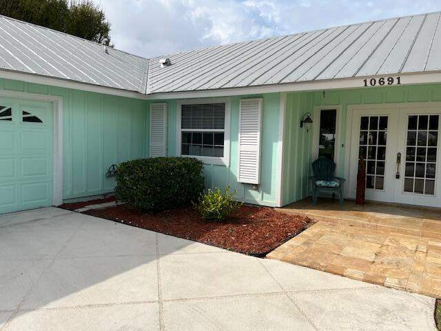 3 bedroom Single Family Residence at 10691 SE Jupiter Narrows Drive, Jupiter Narrows, Hobe Sound — photo 3