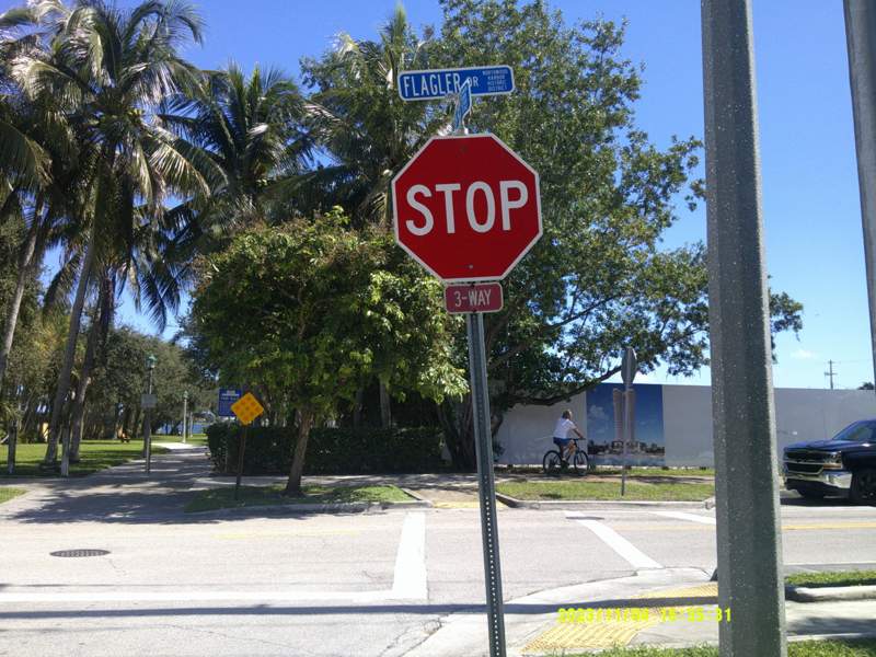 2 bedroom Condominium at 5600 N Flagler Drive #2803, Palm Beach House Condo, West Palm Beach — photo 3