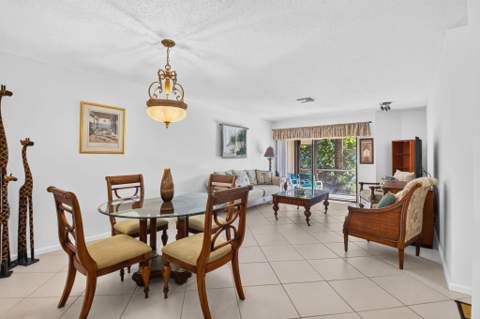 600 Crosswinds Drive #D1, Greenacres FL - photo 16 of 58