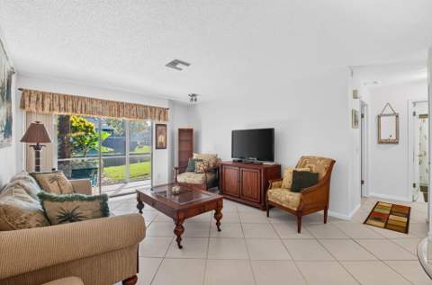 600 Crosswinds Drive #D1, Greenacres FL - photo 19 of 58