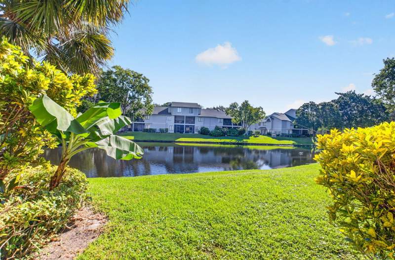 2 bedroom Condominium at 600 Crosswinds Drive #D1, Crosswinds At River Bridge Condo, Greenacres — photo 5